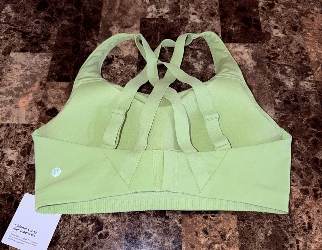 Lululemon LULULEMON ENERGY HIGH SUPPORT BRA LEMONGRASS SIZE 34DD NWT Size XXS / US 00 / IT 34 - 4 Thumbnail