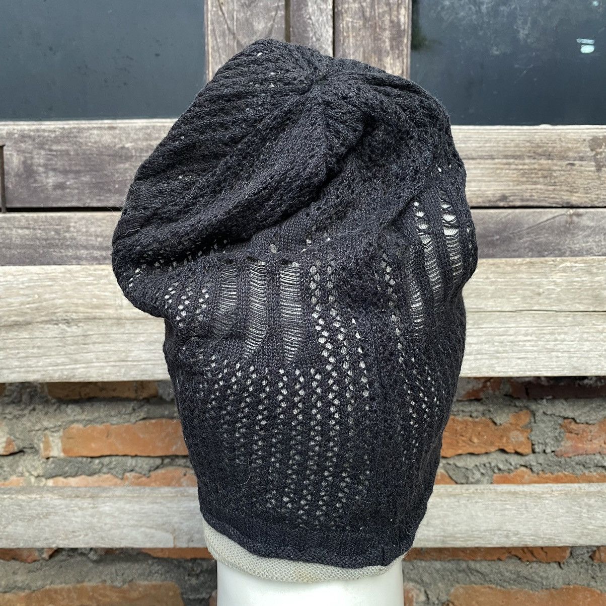 If Six Was Nine × Japanese Brand × Le Grande Bleu (L.G.B.) ROSES & TRIBAL UNIQUE BEANIE HATS Size ONE SIZE - 3 Thumbnail