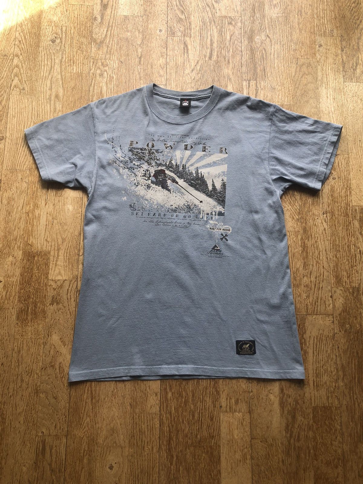 Other RARE LIGHT HUNTER SKIING VINTAGE SPORT TEE SHIRT Size US M / EU 48-50 / 2 - 1 Thumbnail