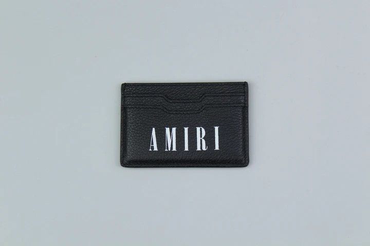 o1gr1nt0525 Size: OS / Large Logo Card Holder in Black