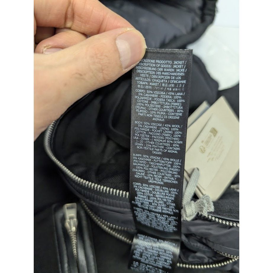 Tom Ford o1rshd1 Hooded Down Jacket in Black 48 Size US M / EU 48-50 / 2 - 18 Thumbnail
