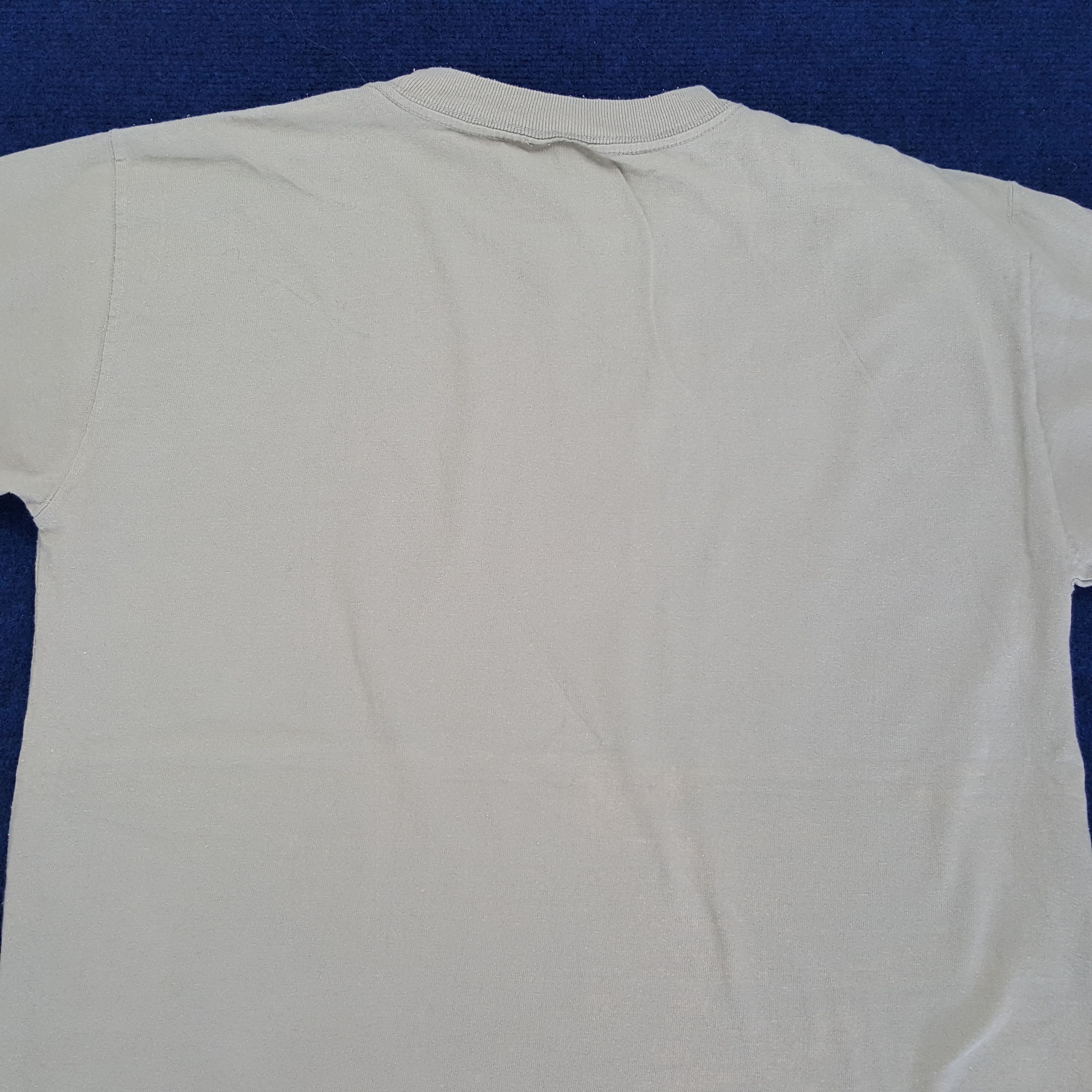 Vintage Vintage Phoelix Skateboards Streetwear T-shirts Size US L / EU 52-54 / 3 - 4 Thumbnail