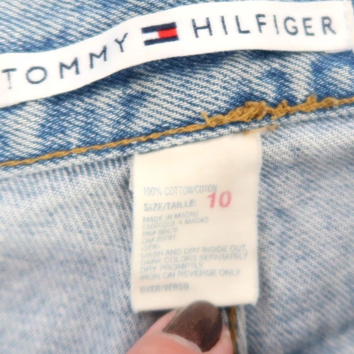 Tommy Hilfiger VINTAGE Tommy Hilfiger Jeans Bootcut Denim Light Wash 90s 10 Women Mens Size 32" / US 10 / IT 46 - 3 Thumbnail