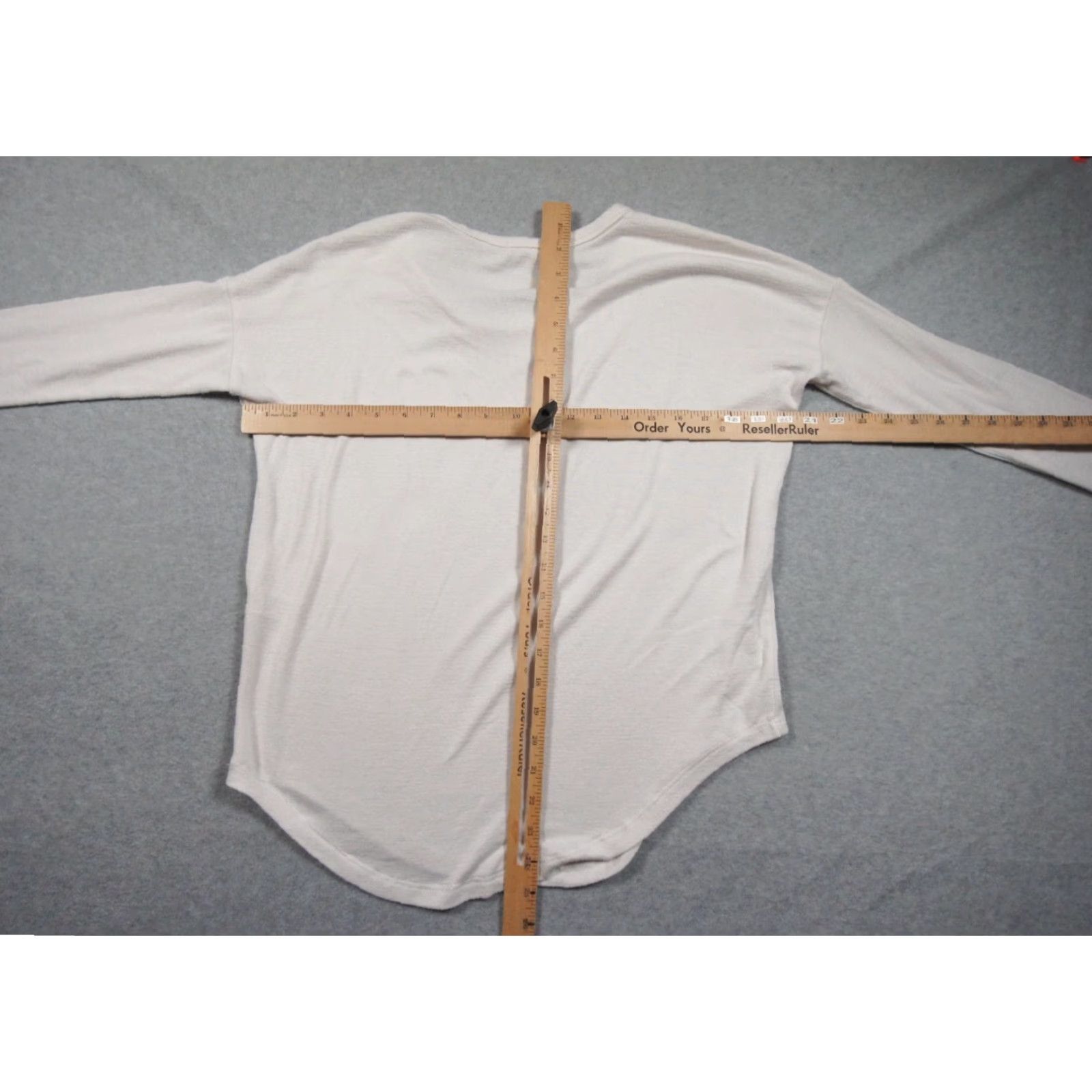 Rag & Bone Rag & Bone Shirt Womens XS White Relaxed Fit Long Sleeve Crewneck Ladies Tee Size XS / US 0-2 / IT 36-38 - 7 Thumbnail