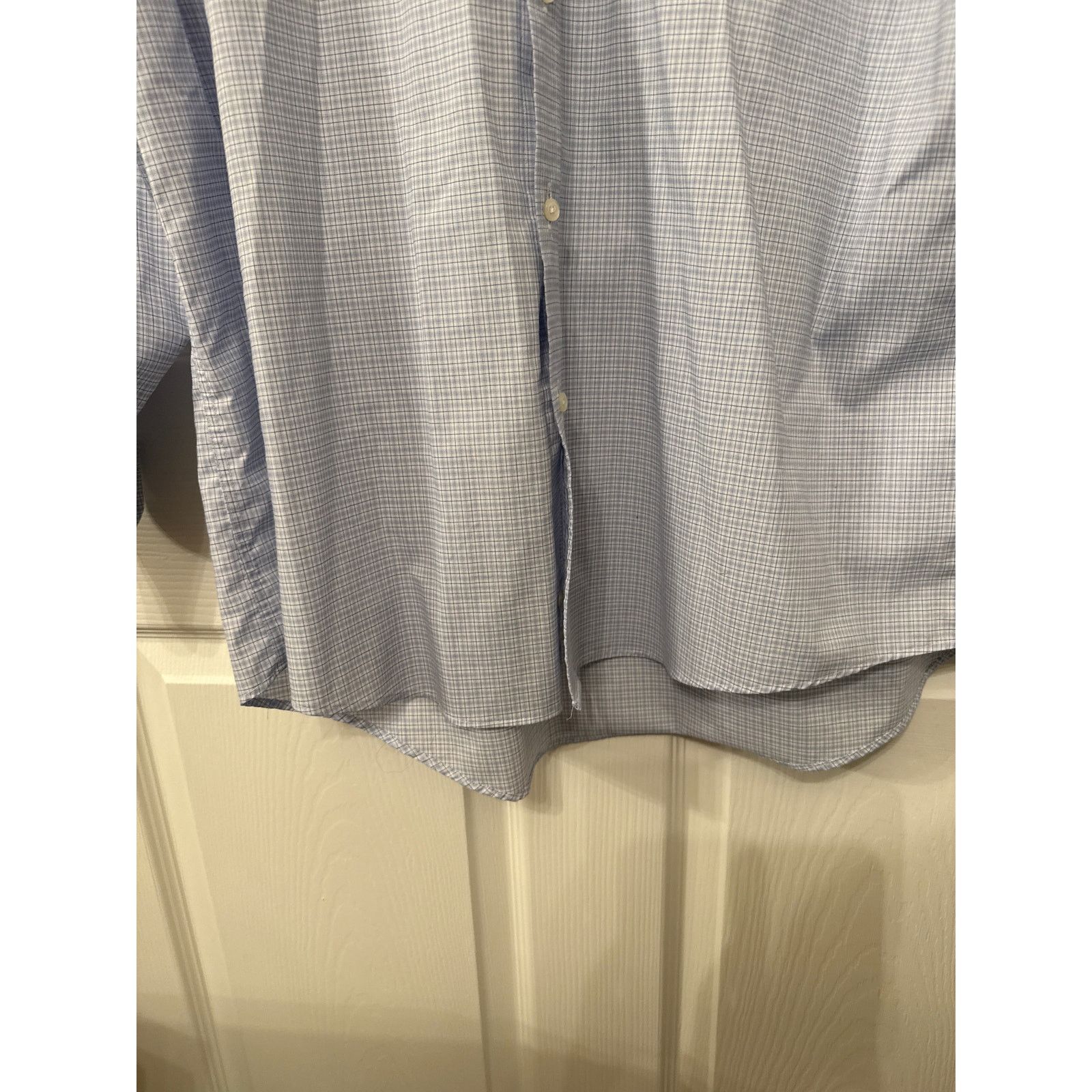 Jos. A. Bank Jos A Bank Stretch NonIron Tailored Button Down,17 1/2-33 Size US M / EU 48-50 / 2 - 6 Thumbnail
