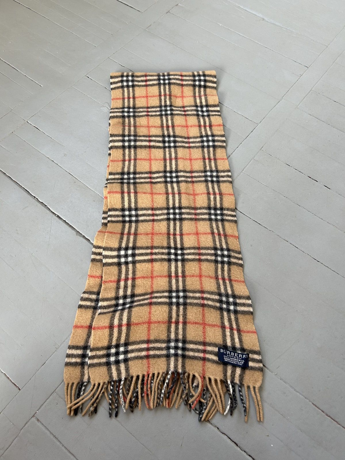 Burberry Burberry scarf 100% lambswool Size ONE SIZE - 1 Thumbnail