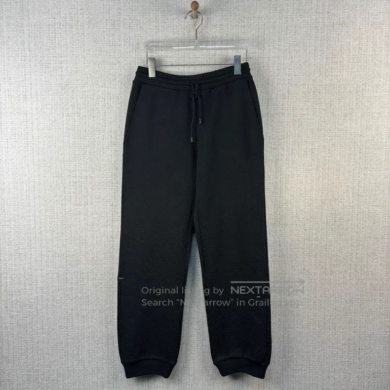 Louis Vuitton Louis Vuitton size xs Solid embossed presbyopic lace-up kni Size US 28 / EU 44 - 1 Thumbnail