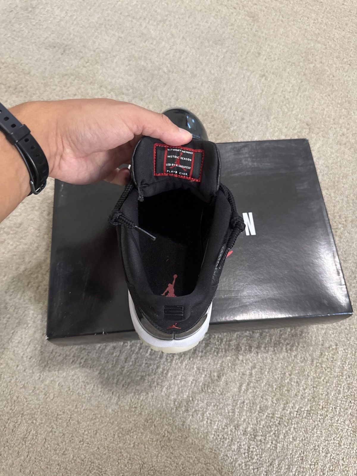 Jordan Brand Jordan 11 Retro Low 72-10 Size US 10 / EU 43 - 10 Thumbnail