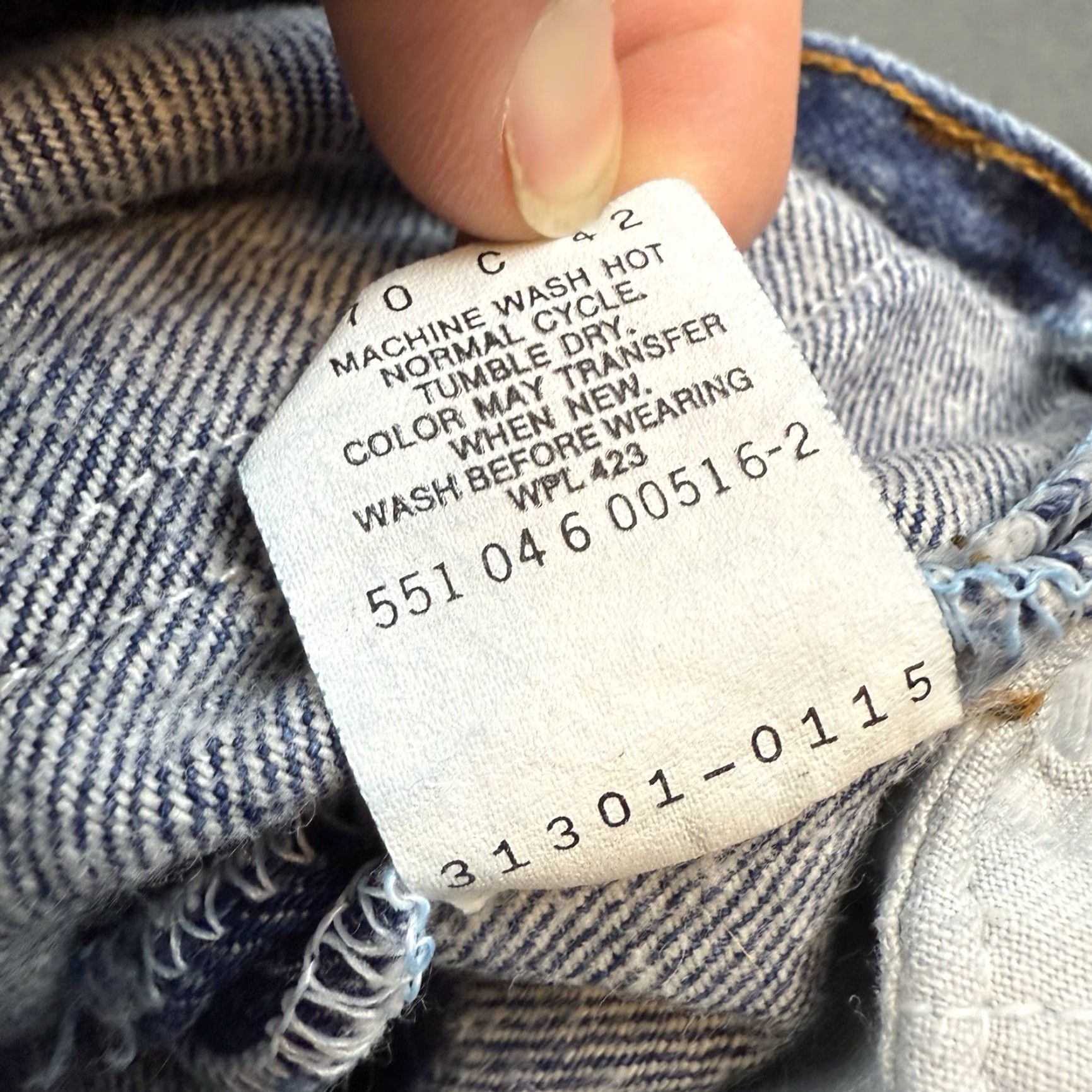 Levi's VINTAGE Levi's Jeans Womens 7 18x22 Blue Denim Straight Leg 31301-0115 Jeans Womens Blue 90s? Size 28" / US 6 / IT 42 - 7 Thumbnail
