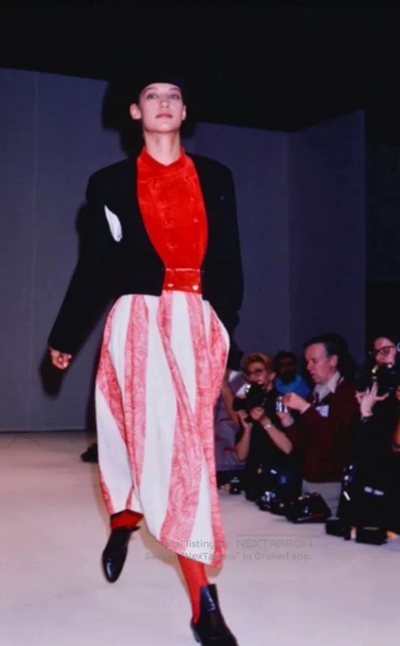Comme des Garcons Comme Des Garcons Vintage Red Velvet Vest Size M / US 6-8 / IT 42-44 - 3 Thumbnail
