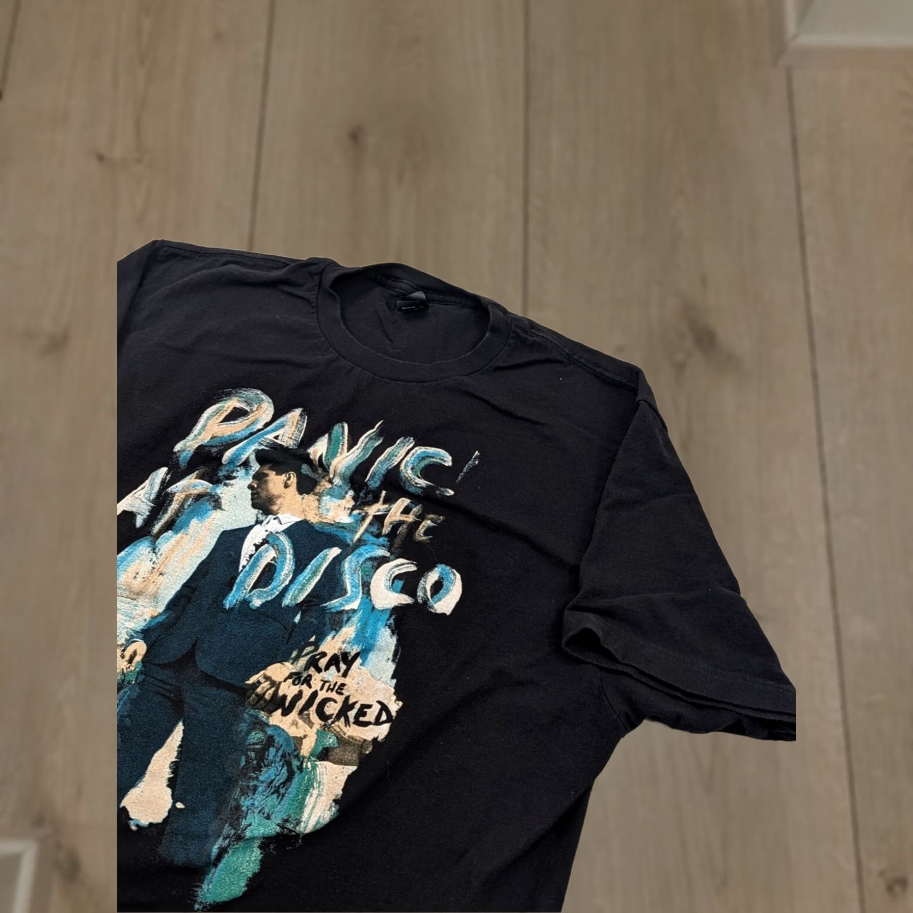 Tultex Panic At The Disco T-Shirt Black Short Sleeve XL Tultex Crew Neck Logo Size US XL / EU 56 / 4 - 1 Thumbnail