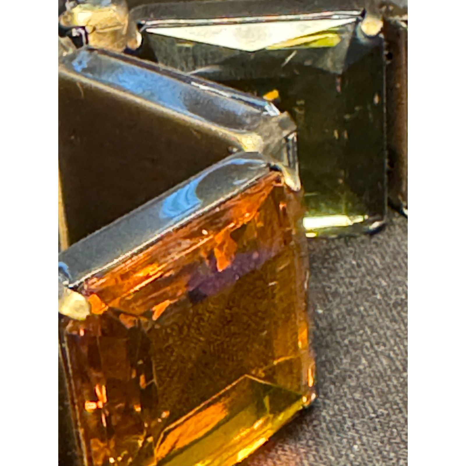 Other Vintage Large Stretch Statement Lucite Gold Green Bracelets Size ONE SIZE - 2 Thumbnail