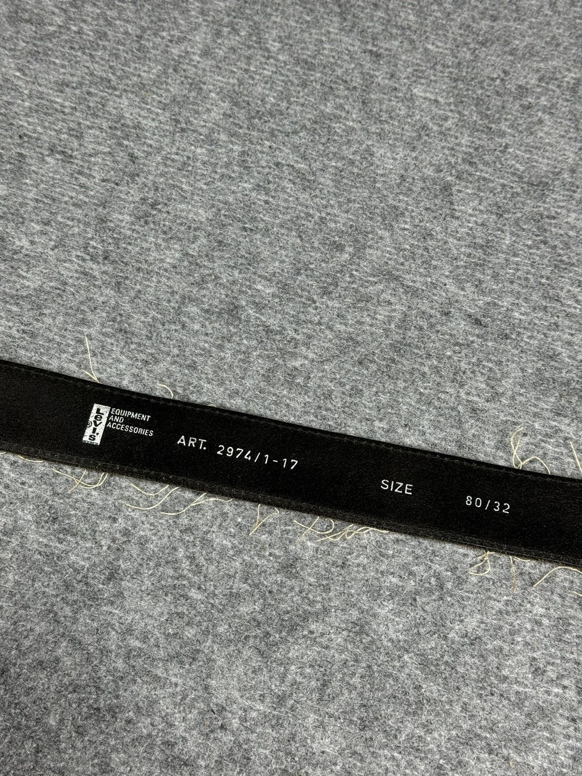 Genuine Leather × Levi's Levis Leather Distressed Denim Belt Size 32 - 6 Thumbnail
