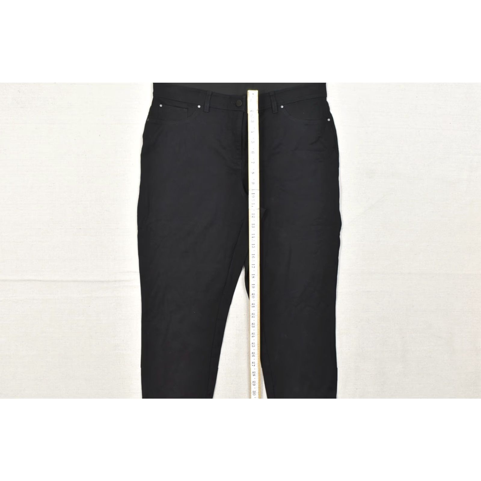 Vintage Chico's So Slimming Crop Pants Size 2 Black Stretch Rayon Blend Five-Pocket Styl Size 26" / US 2 / IT 38 - 5 Thumbnail