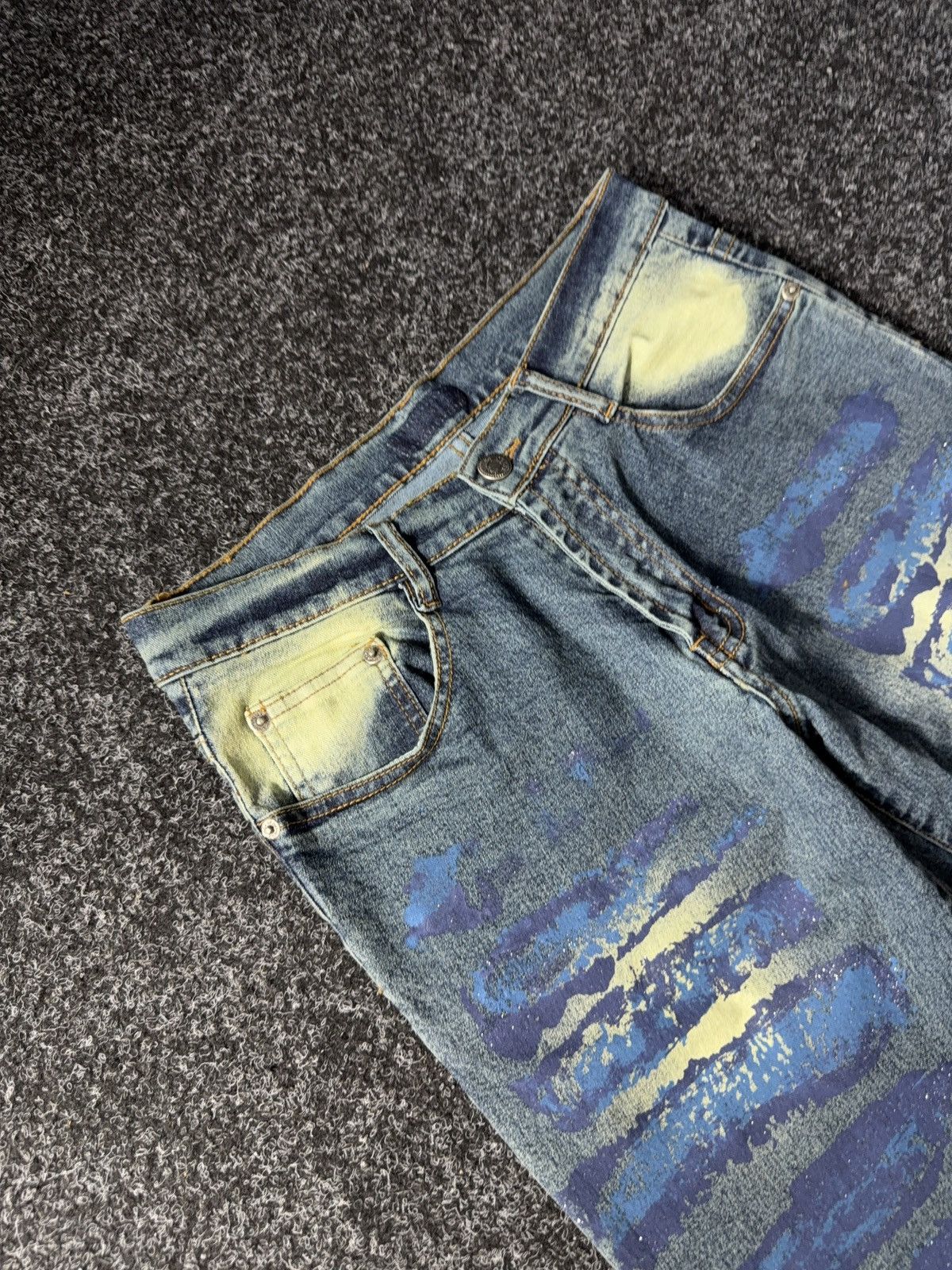If Six Was Nine × Japanese Brand × Le Grande Bleu (L.G.B.) Vintage 2000s Japanese style Y2K Denim Faded Flared Pants Size 28" / US 6 / IT 42 - 7 Thumbnail