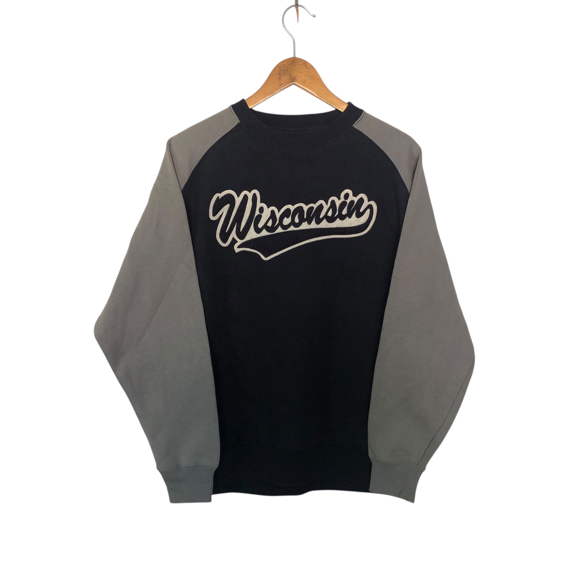 Other Vintage Wisconsin Spell Out Sweatshirt Large Size US L / EU 52-54 / 3 - 1 Thumbnail