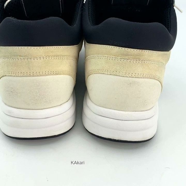 Chanel Chanel Logo Lace-Up Panda Sneakers Size US 9 / EU 42 - 8 Thumbnail