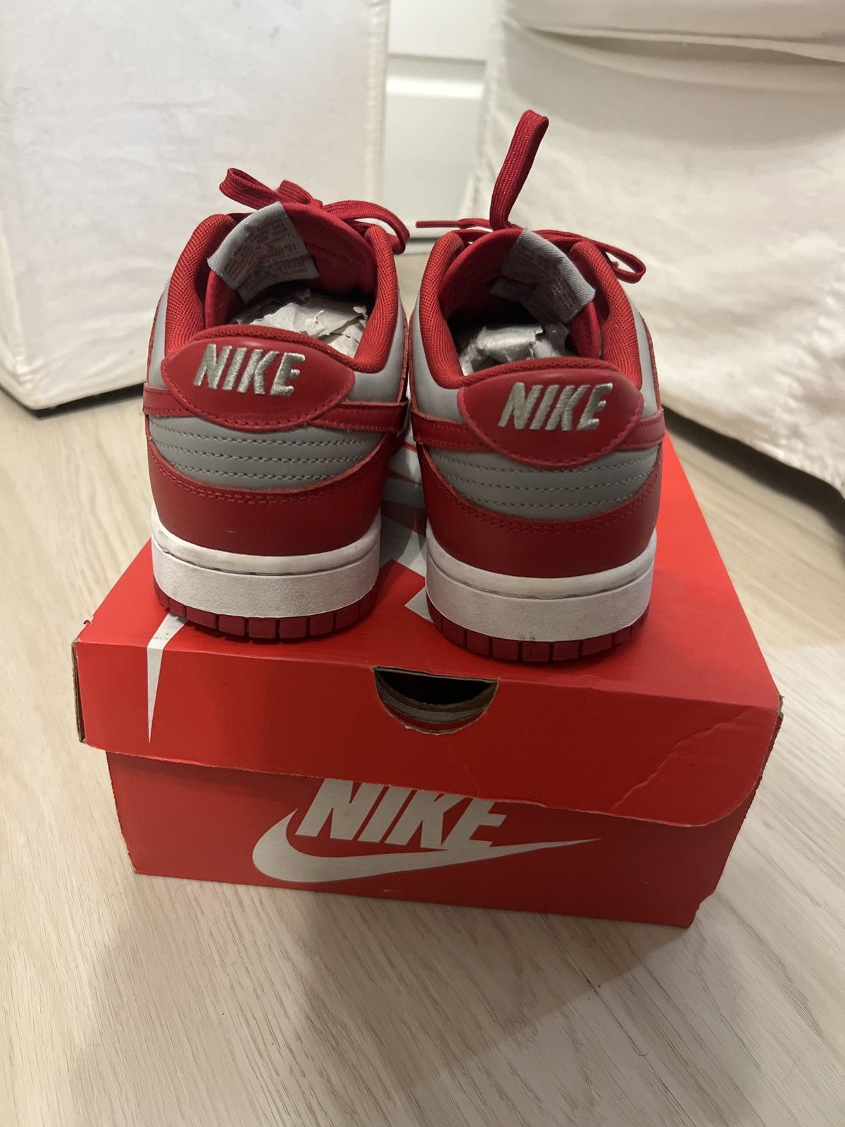 Nike Nike Dunk Low Retro Medium Grey Varsity Red UNLV Size US 11 / EU 44 - 4 Thumbnail