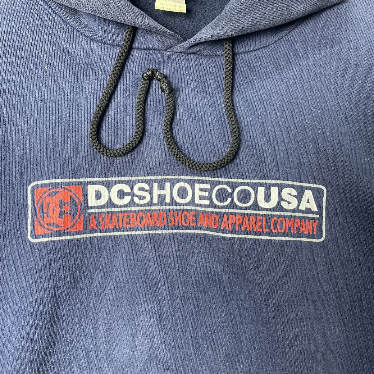 DC Vintage DC Shoes Co USA Hoodie Faded Blue Logo Skate Size US L / EU 52-54 / 3 - 3 Thumbnail
