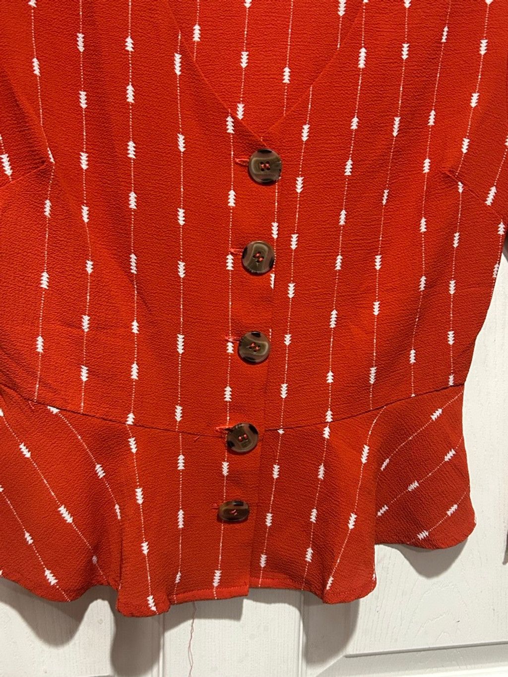 Monet Women's MINE Red & White Patterned Peplum Blouse, Size M Size M / US 6-8 / IT 42-44 - 3 Thumbnail