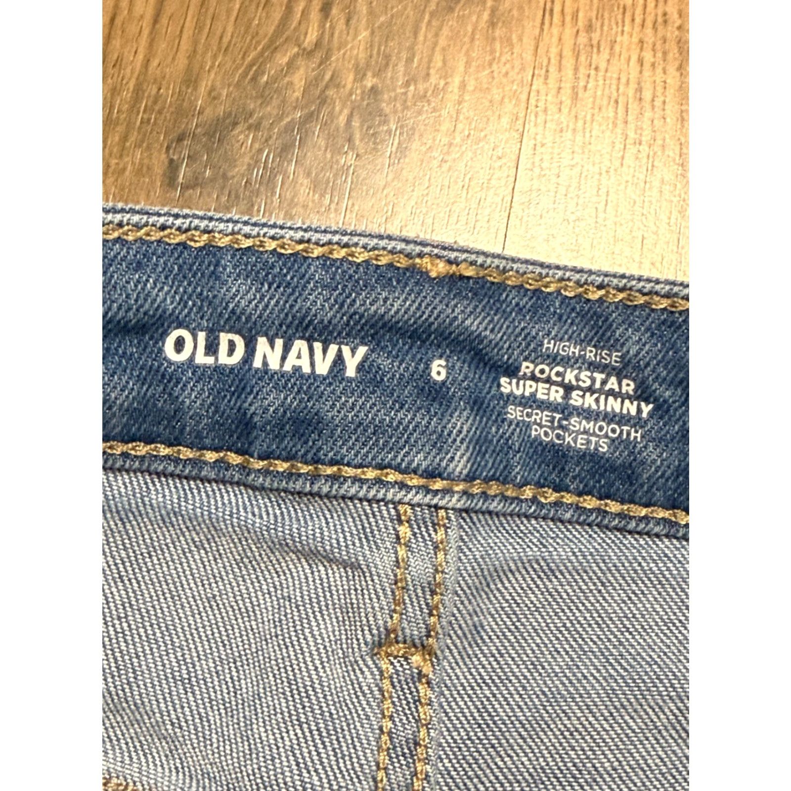 Old Navy Old Navy Jeans Women's Size 6 Blue Denim Hi Rise Rockstar Super Skinny Size 28" / US 6 / IT 42 - 6 Thumbnail