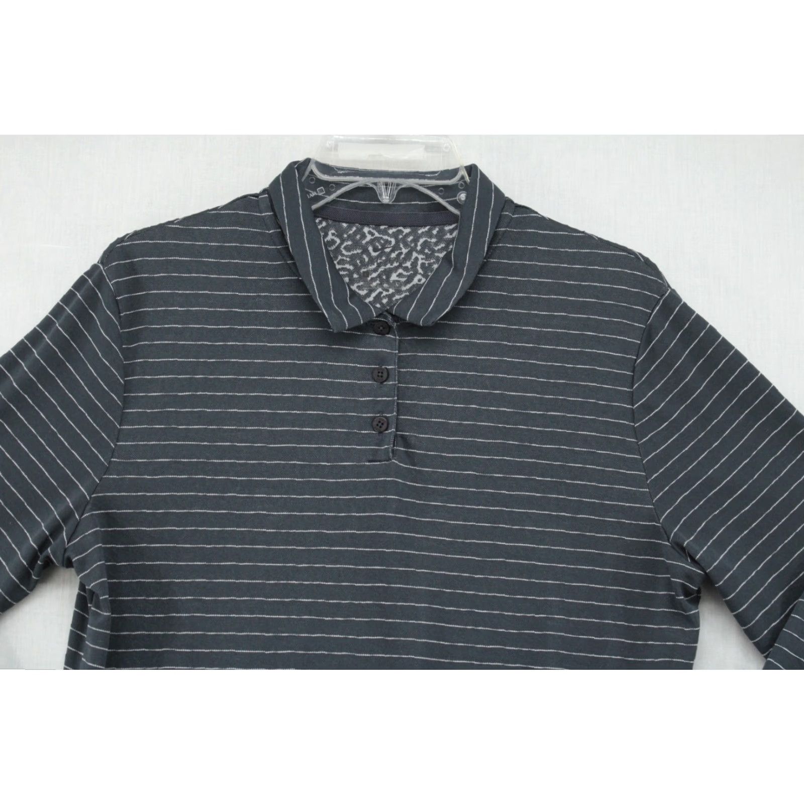 Nike Nike Polo Shirt Women L Gray Striped Golf Fit Dry Long Sleeve Collared EUC Size L / US 10 / IT 46 - 2 Thumbnail