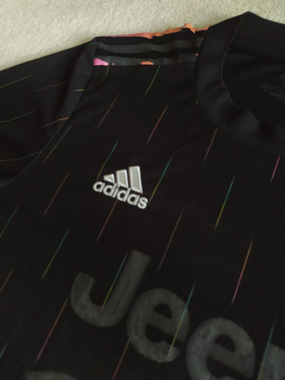 Adidas Soccer Jersey Juventus 21/22 Size US M / EU 48-50 / 2 - 6 Thumbnail
