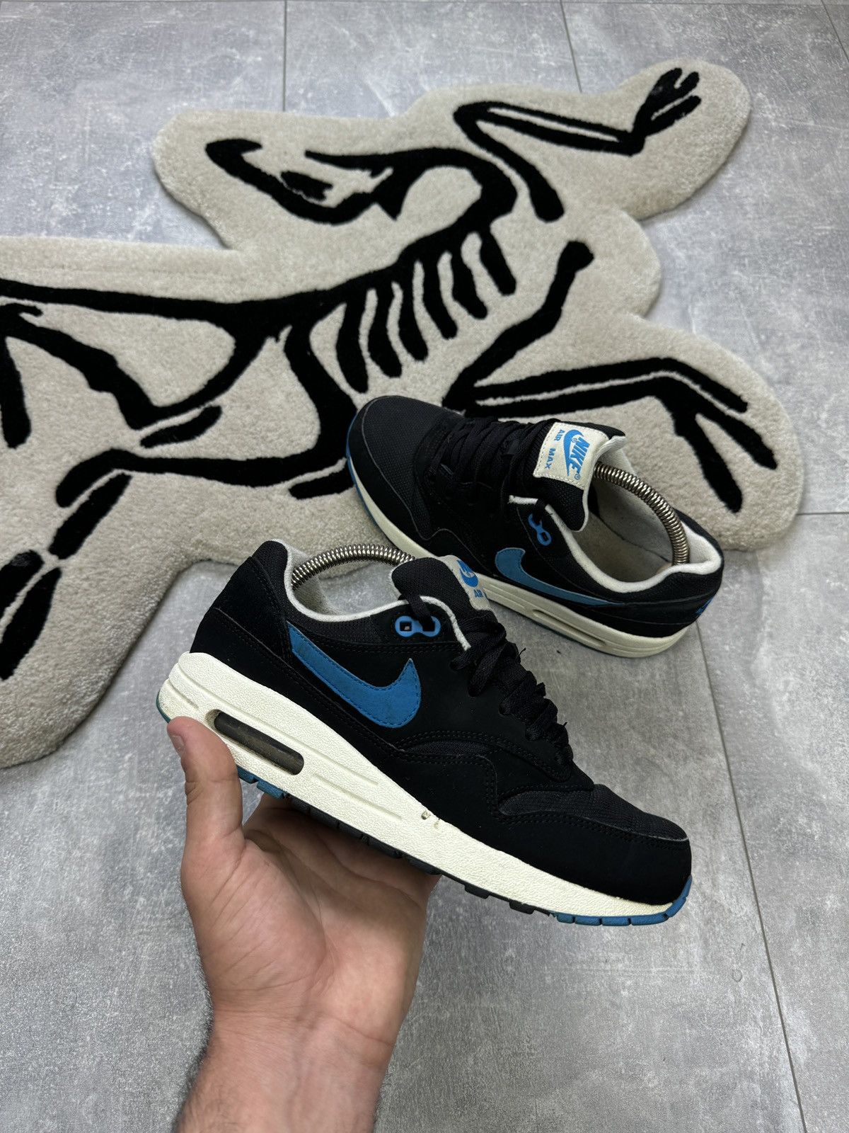 Nike Women’s Vintage Nike air max 1 low top sneakers size 38 Size US 5.5 / IT 35.5 - 2 Thumbnail