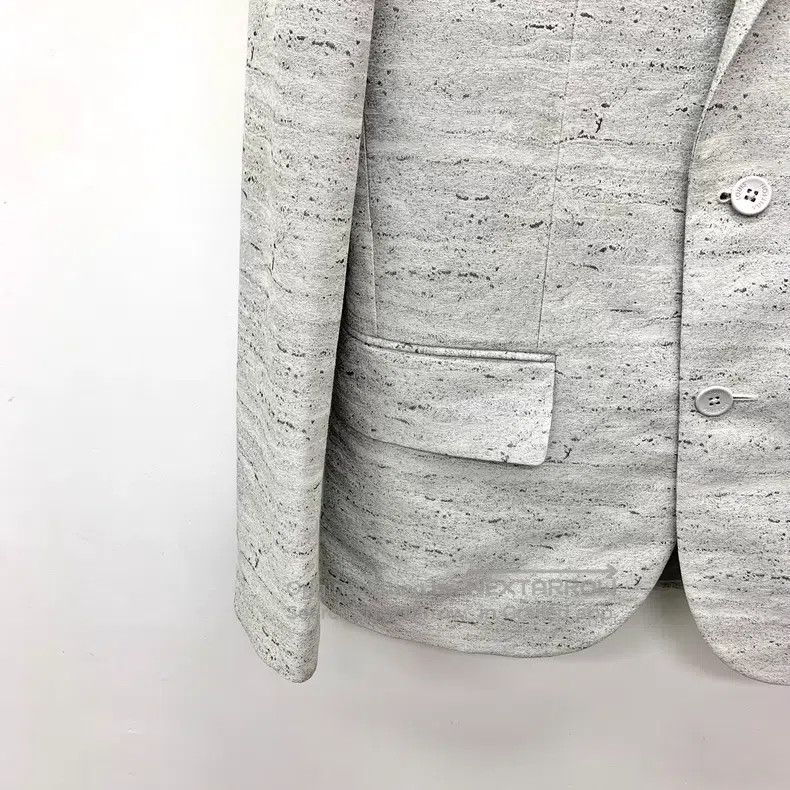 Louis Vuitton Louis Vuitton Off-white marbled lapel single-breasted long Size US S / EU 44-46 / 1 - 4 Thumbnail