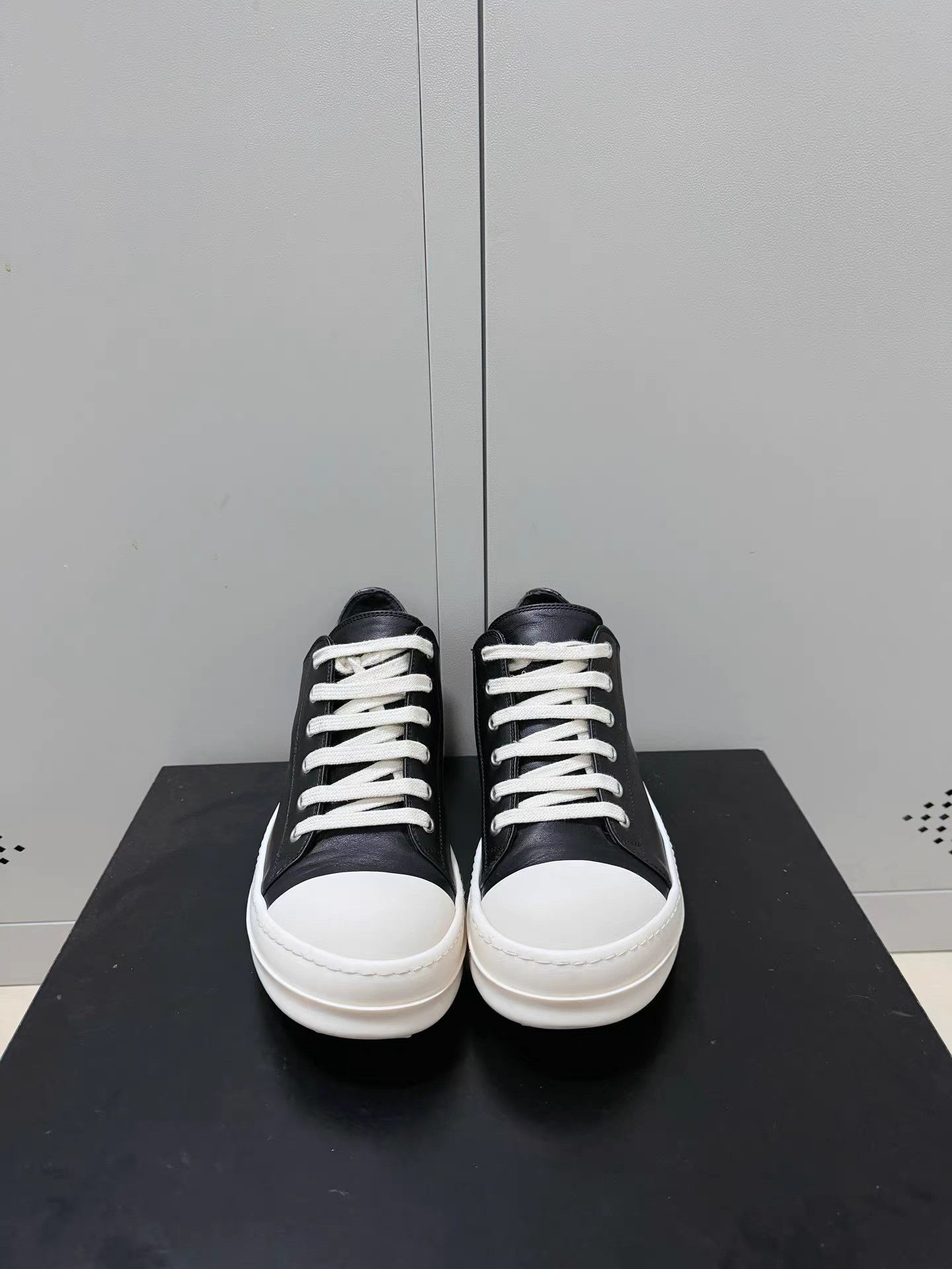 Rick Owens Rick Owens leather Converse high-top sneakers Size US 6 / EU 39 - 2 Thumbnail