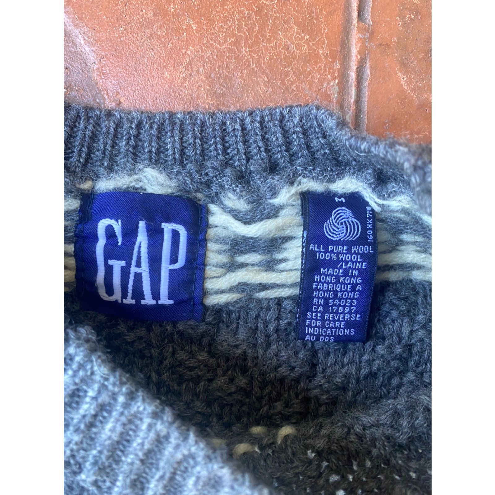 Gap VINTAGE GAP Wool Heavy Knit Geometric Aztec Gray Sweater M Men Pullover 90s Geometric Proof? Size US M / EU 48-50 / 2 - 2 Thumbnail