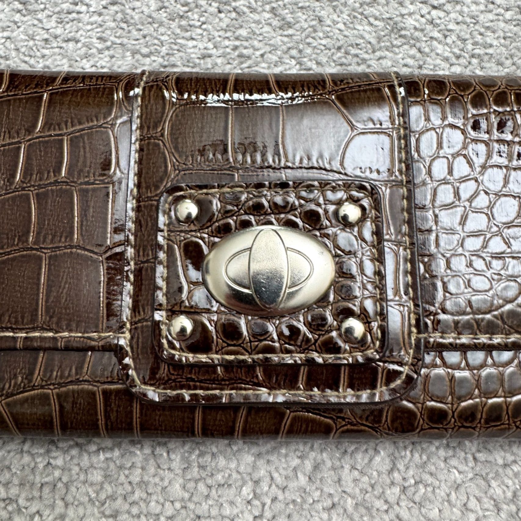 Vintage VINTAGE Faux Leather Croc Embossed Long Wallet Clutch Card Slot Brown Women's Wallet Classic Size ONE SIZE - 3 Thumbnail