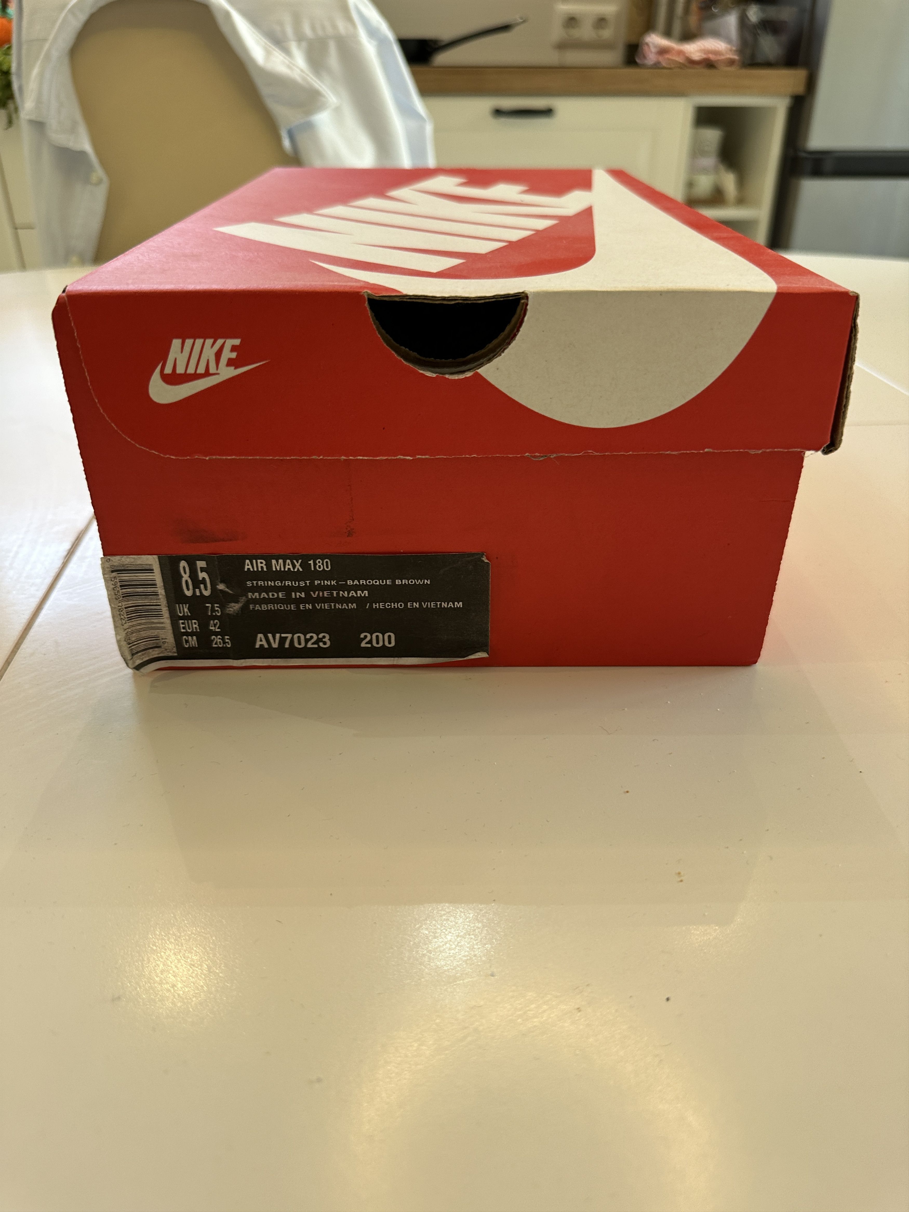 Nike Air Max 180 Bacon Size US 8.5 / EU 41-42 - 2 Thumbnail