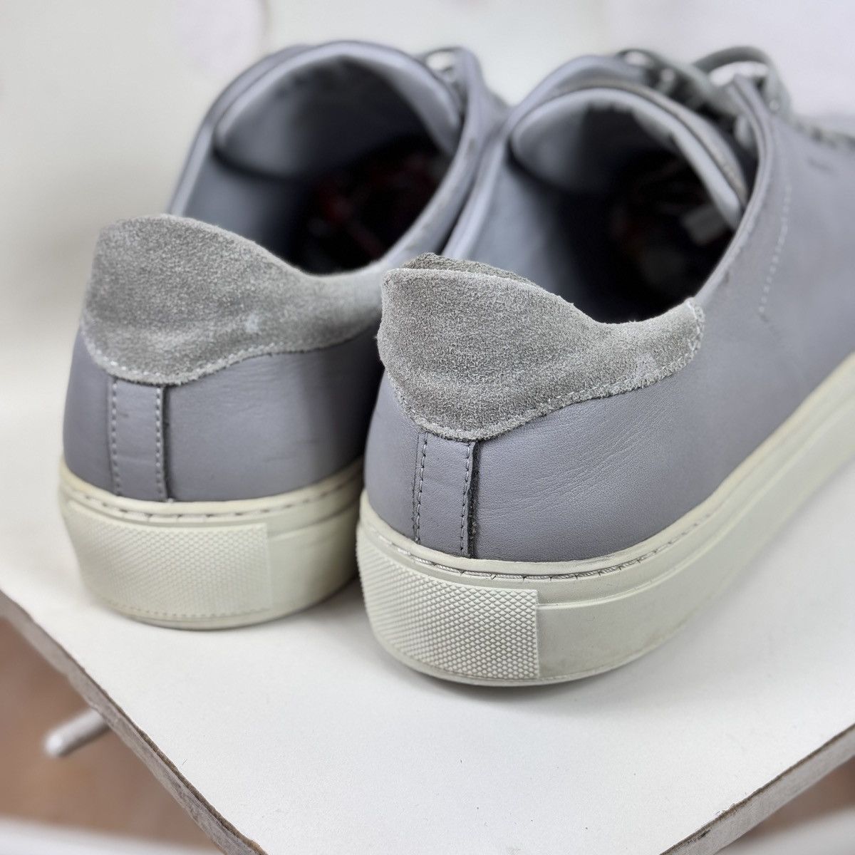 Axel Arigato Men’s AXEL ARIGATO 28122 GRAY LEATHER SNEAKERS SIZE 45 EU 11 Size US 11 / EU 44 - 5 Thumbnail