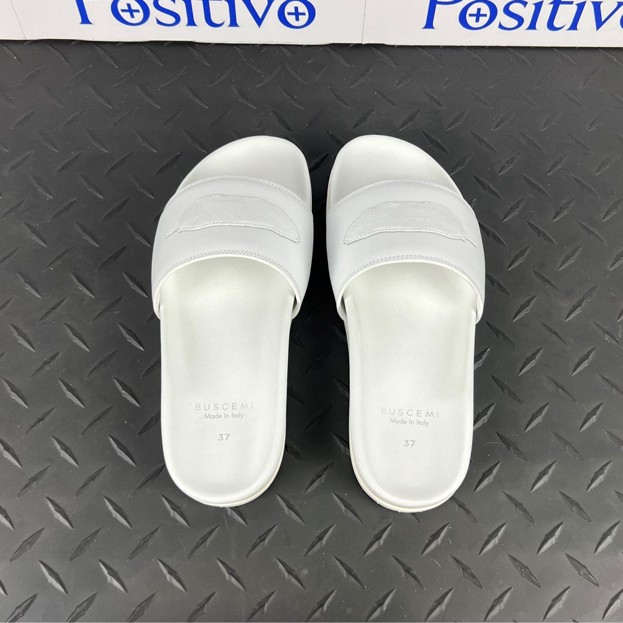 Buscemi Buscemi Slide Piuma Leather Sandals US 7 SAMPLE Size US 7 / IT 37 - 3 Thumbnail