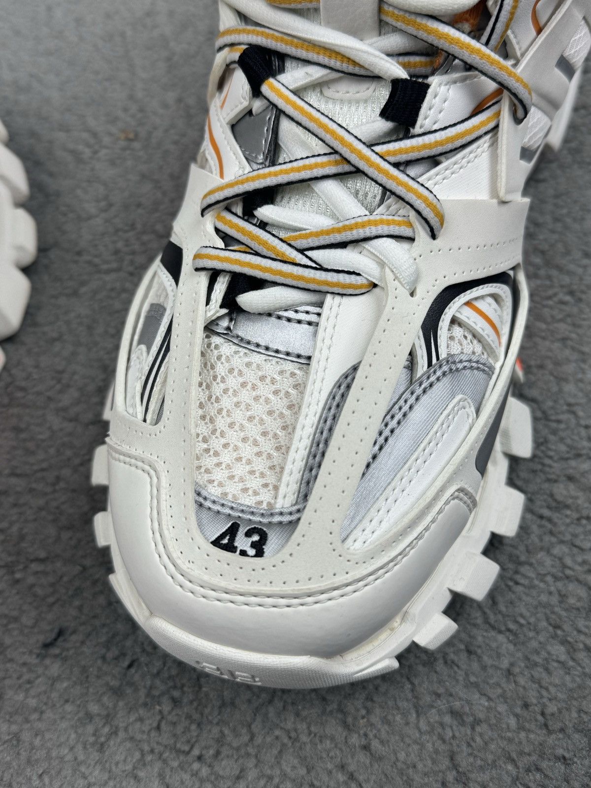 Balenciaga Balenciaga track sneakers Size US 10 / EU 43 - 7 Thumbnail