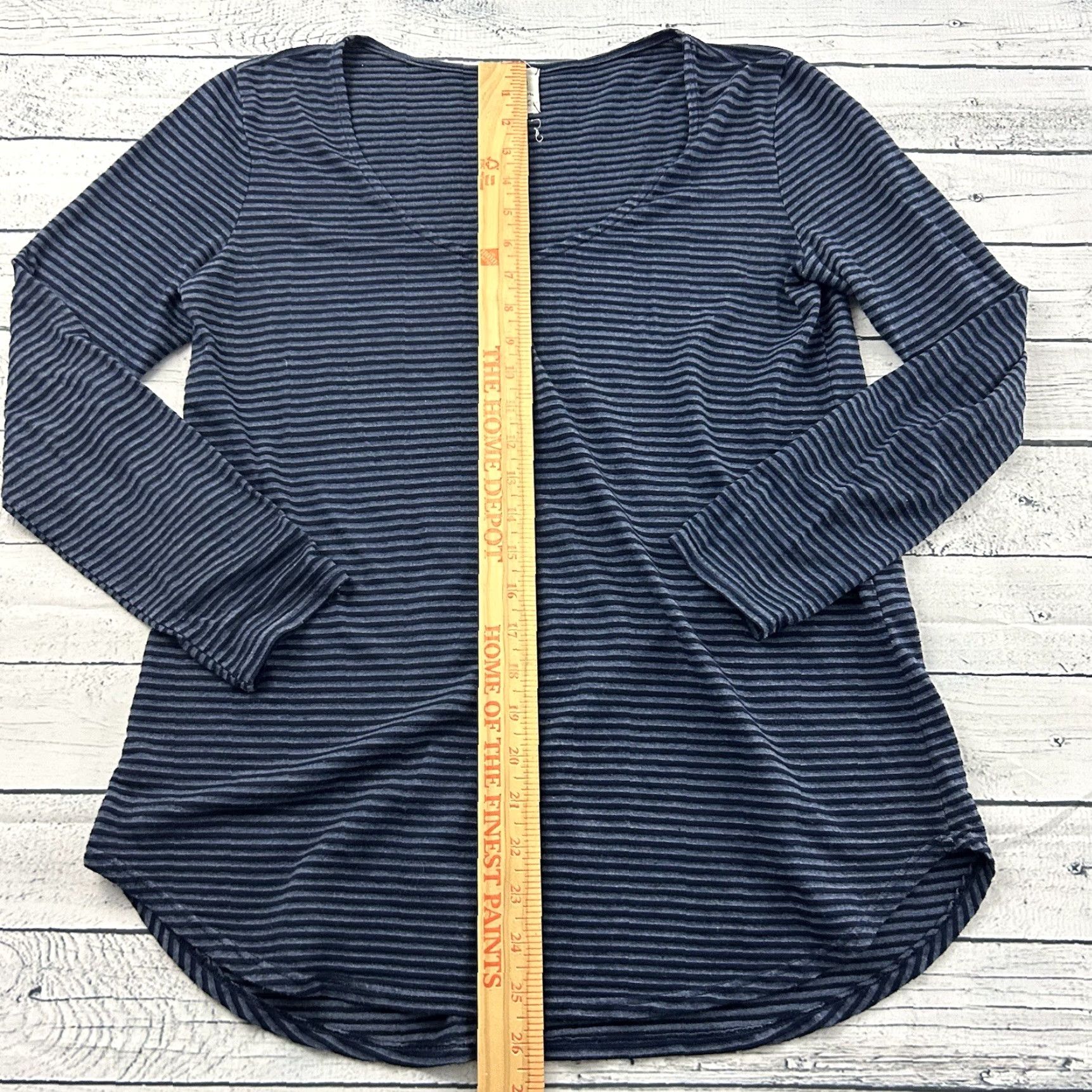 Michael Stars Evereve Michael Stars Long Sleeve Striped Shirt Womens Small Blue Shirt Size S / US 4 / IT 40 - 3 Thumbnail