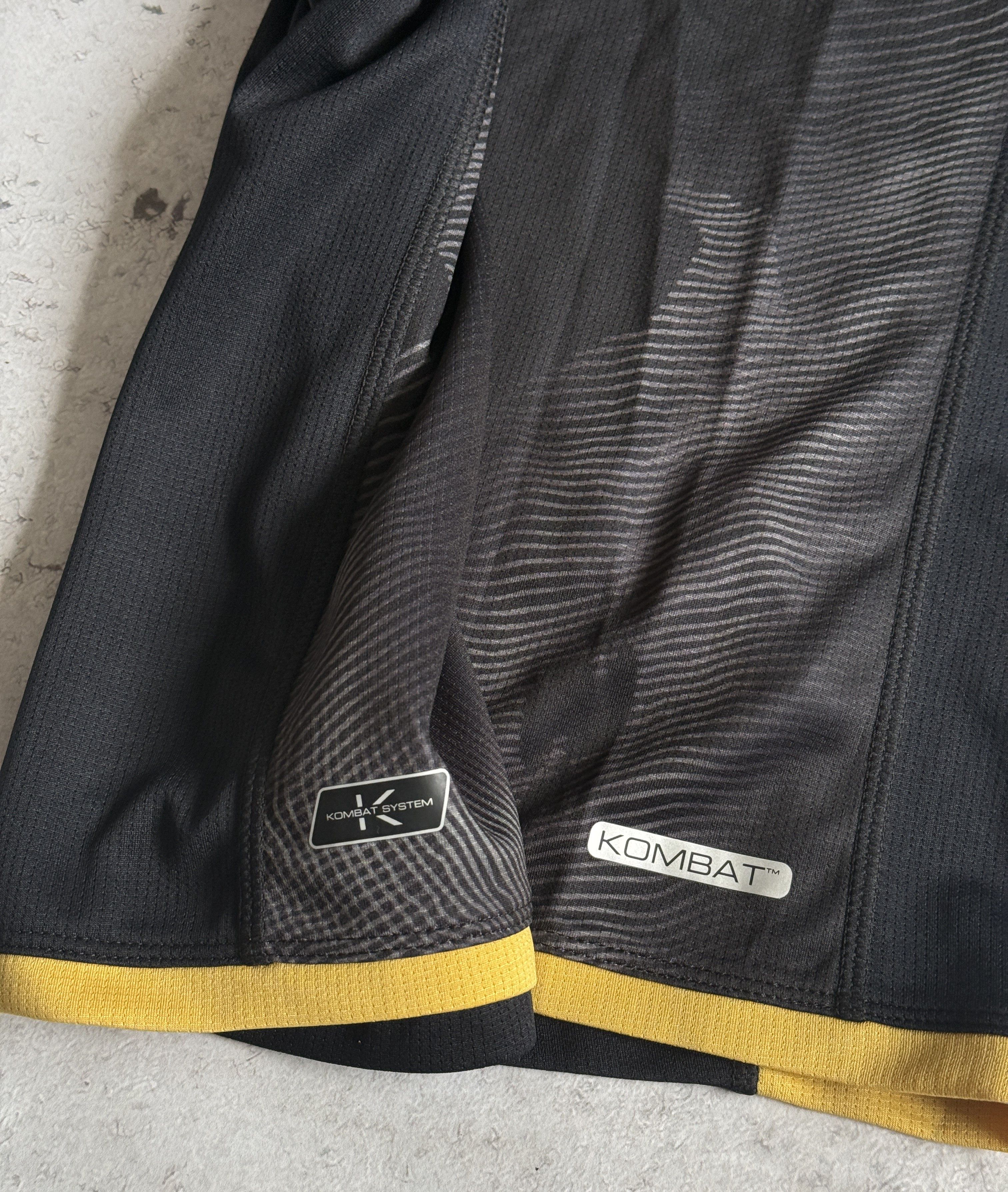 Kappa AS Monaco 2023/2024 Away Jersey Shirt Black Gold Kappa L Size US L / EU 52-54 / 3 - 6 Thumbnail
