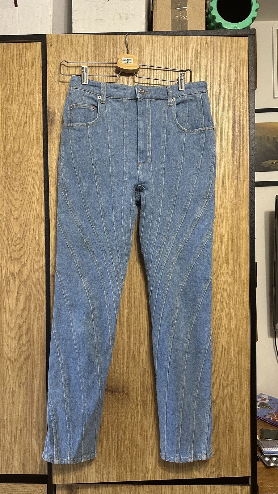 Mugler Mugler slim jeans Size 26" / US 2 / IT 38 - 1 Thumbnail