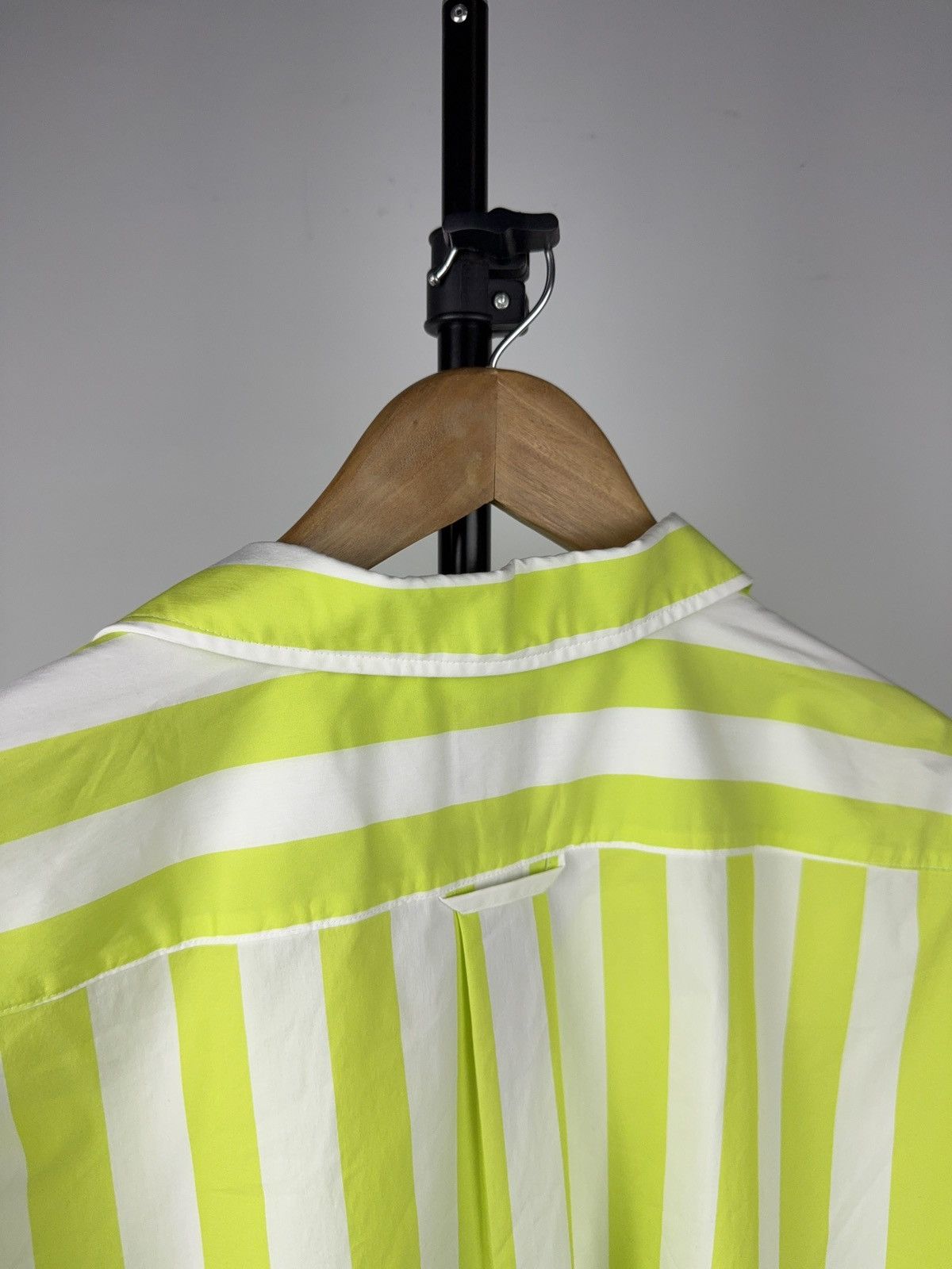 Hugo Boss Luxury 00s BOSS Hugo Boss Lollo Stripe Shirt XL Neon Size US XL / EU 56 / 4 - 12 Thumbnail