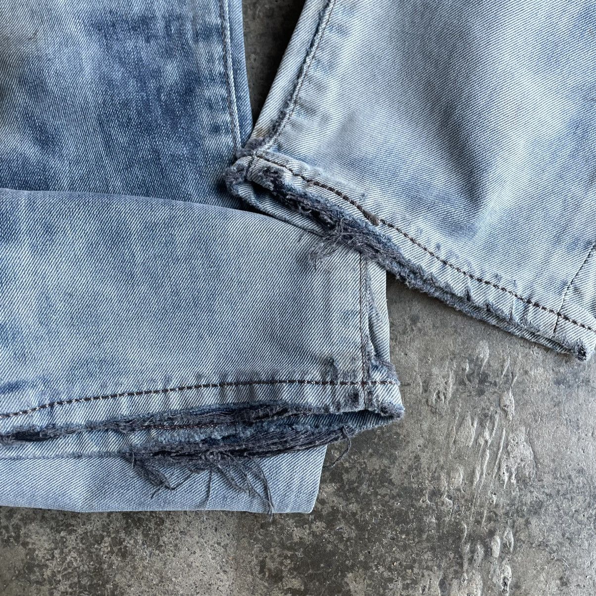 Levi's Vintage Clothing 🔥Vintage Levis 508 Blend Savage Ripped Distress Khakis Jeans Size US 31 - 8 Thumbnail