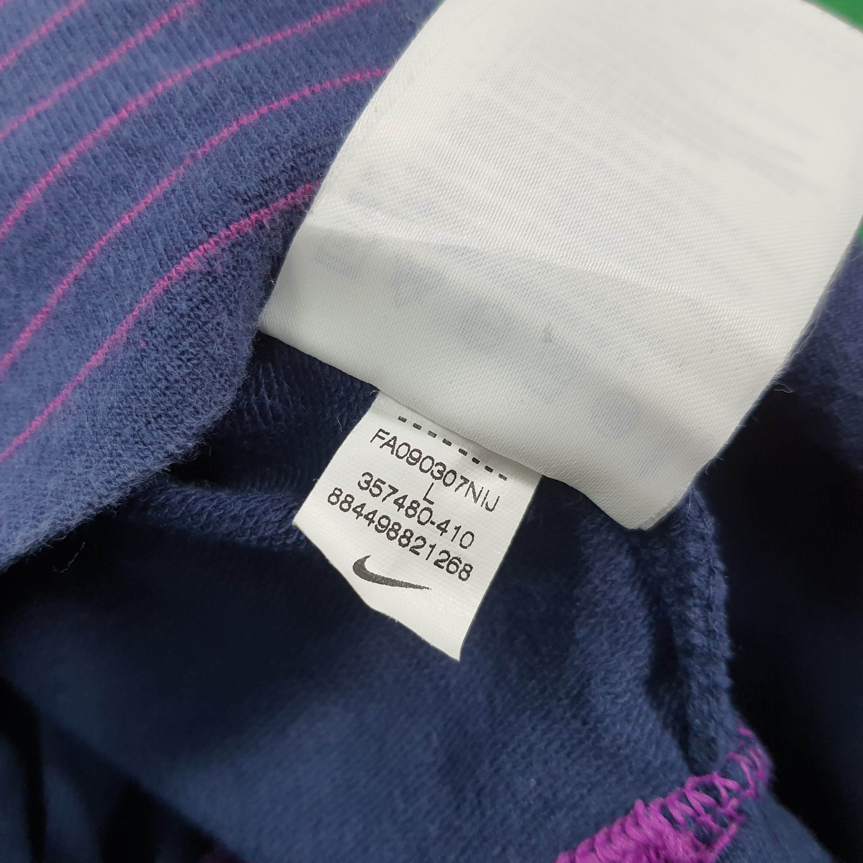 Nike Vintage Nike Streetwear Long Sleeve Shirt C308N10 Size US L / EU 52-54 / 3 - 8 Thumbnail