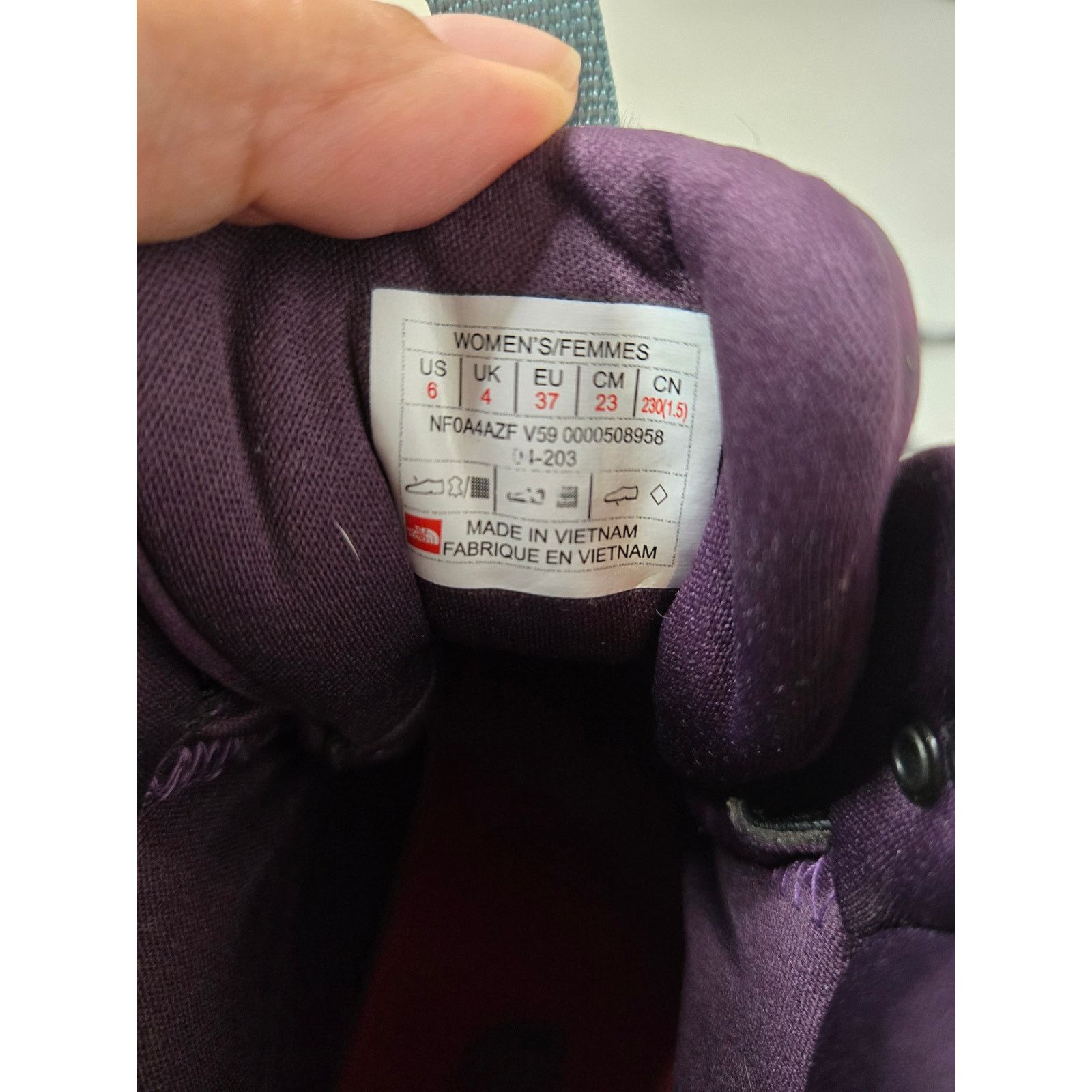 The North Face The North Face Mid WP Blackberry Wine/urban Navy Size 6 Size US 6 / IT 36 - 8 Thumbnail