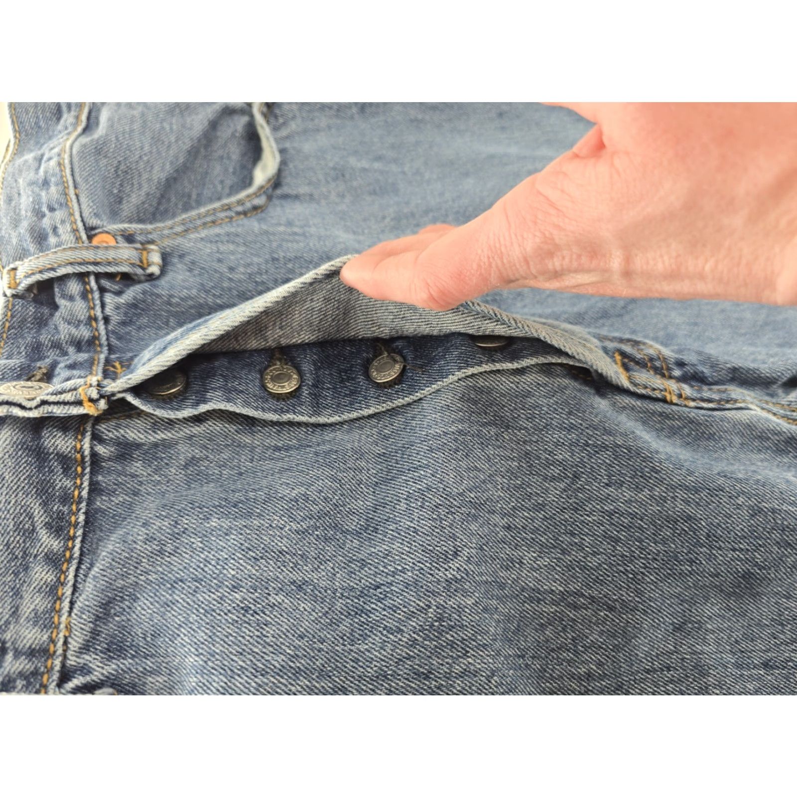 Levi's Levi's 501 Original Fit Straight Leg Jeans - 100% Cotton - Size 38x32 - Blue - Men - Denim - Five Pocket - Regular Fit Size US 38 / EU 54 - 4 Thumbnail
