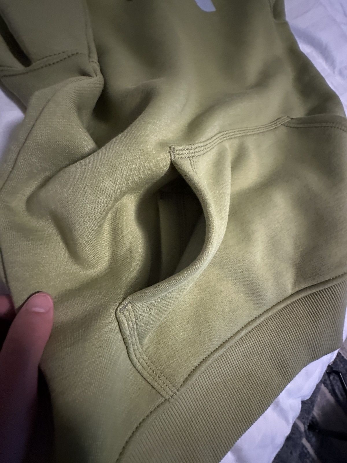 Carhartt × Vintage Brand new Carhartt Hoodie Size S / US 4 / IT 40 - 4 Thumbnail