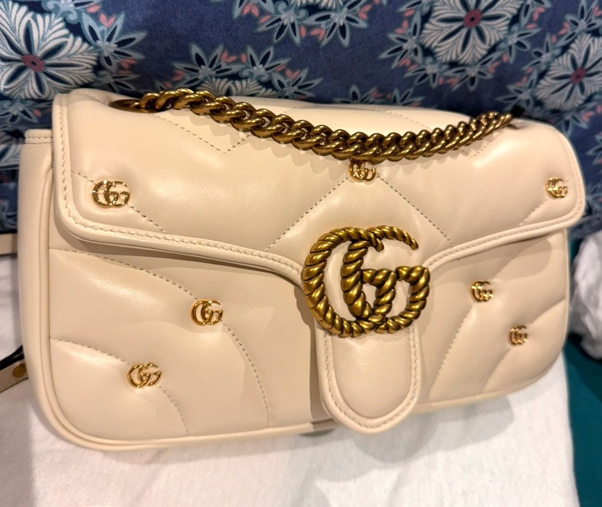 Gucci Brand New Gucci GG Marmont with twisted torchon Double G Size ONE SIZE - 1 Thumbnail