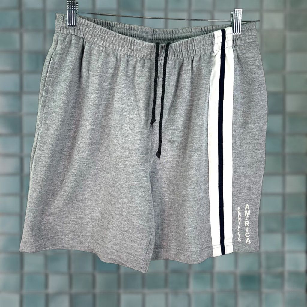 Perry Ellis Vintage Perry Ellis America Active Drawstring Gym Shorts Size L Adult Gray 32 Size US 33 - 1 Thumbnail