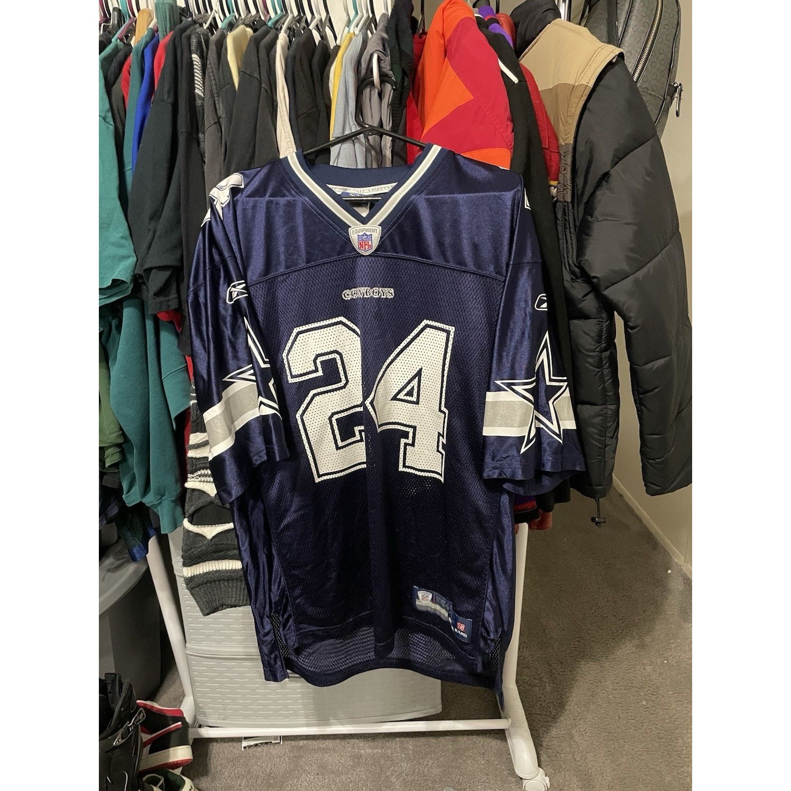 Reebok Size L-Reebok Dallas Cowboys Marion Barber #24 Jersey NFL Size US L / EU 52-54 / 3 - 1 Thumbnail