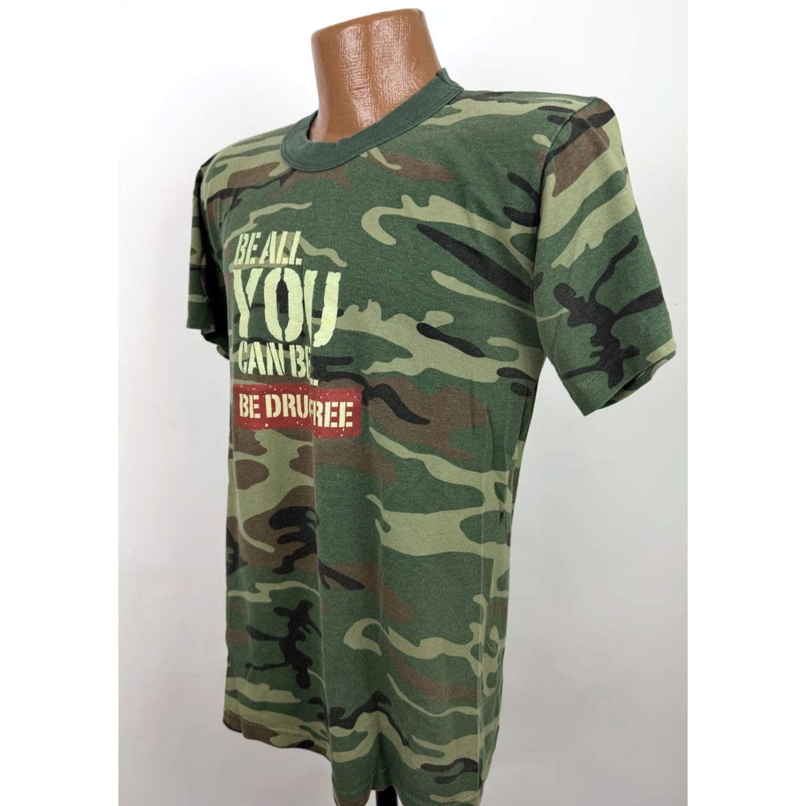 Rothco VINTAGE Rothco Camouflage Shirt Mens M T-Shirt 90s Y2K Green Cotton Blend Jersey Short Sleeve Crew Neck Mens Size US M / EU 48-50 / 2 - 7 Thumbnail