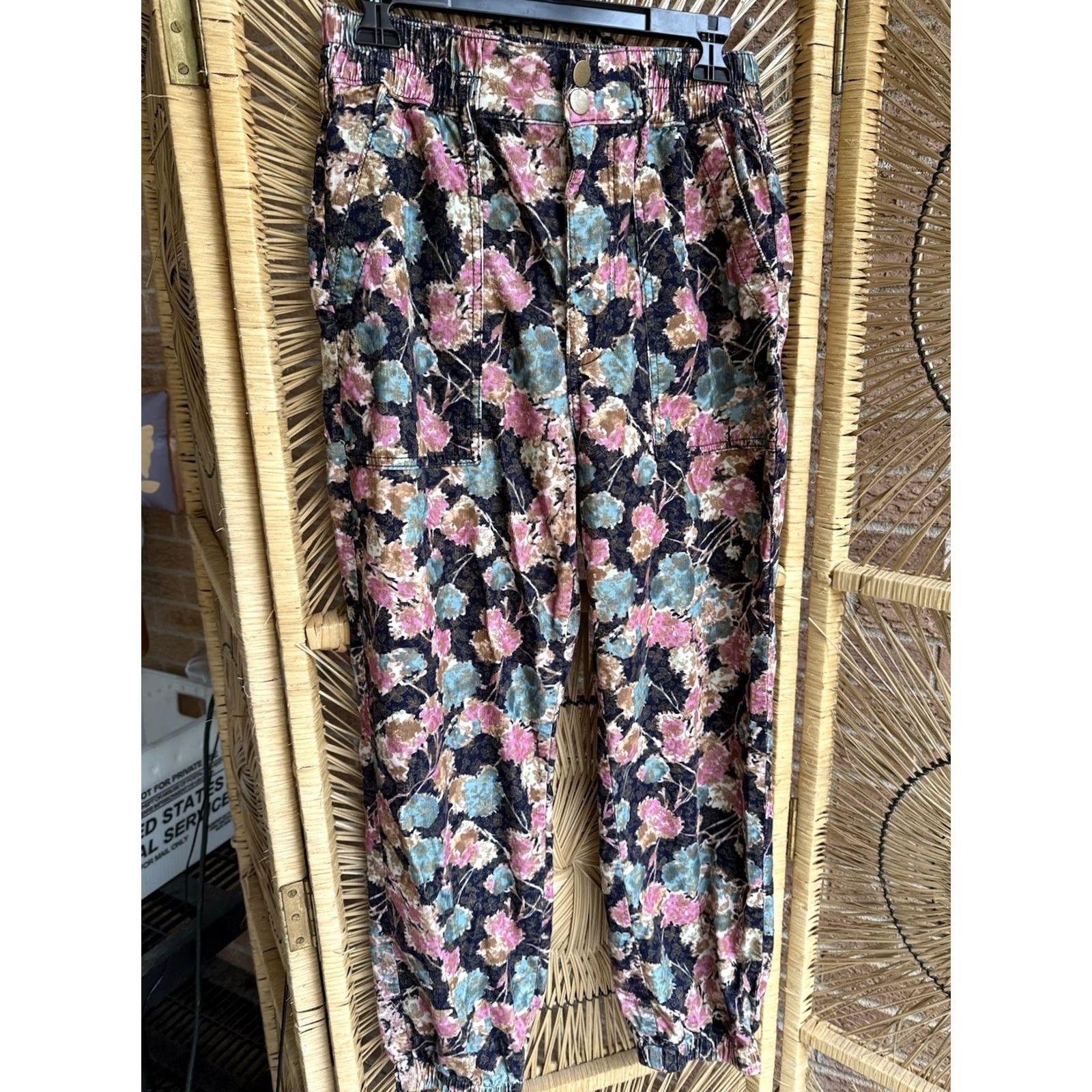 Anthropologie Anthropologie Jogger Pants Floral Corduroy Cotton S Multicolor Women EUC Size 28" / US 6 / IT 42 - 4 Thumbnail